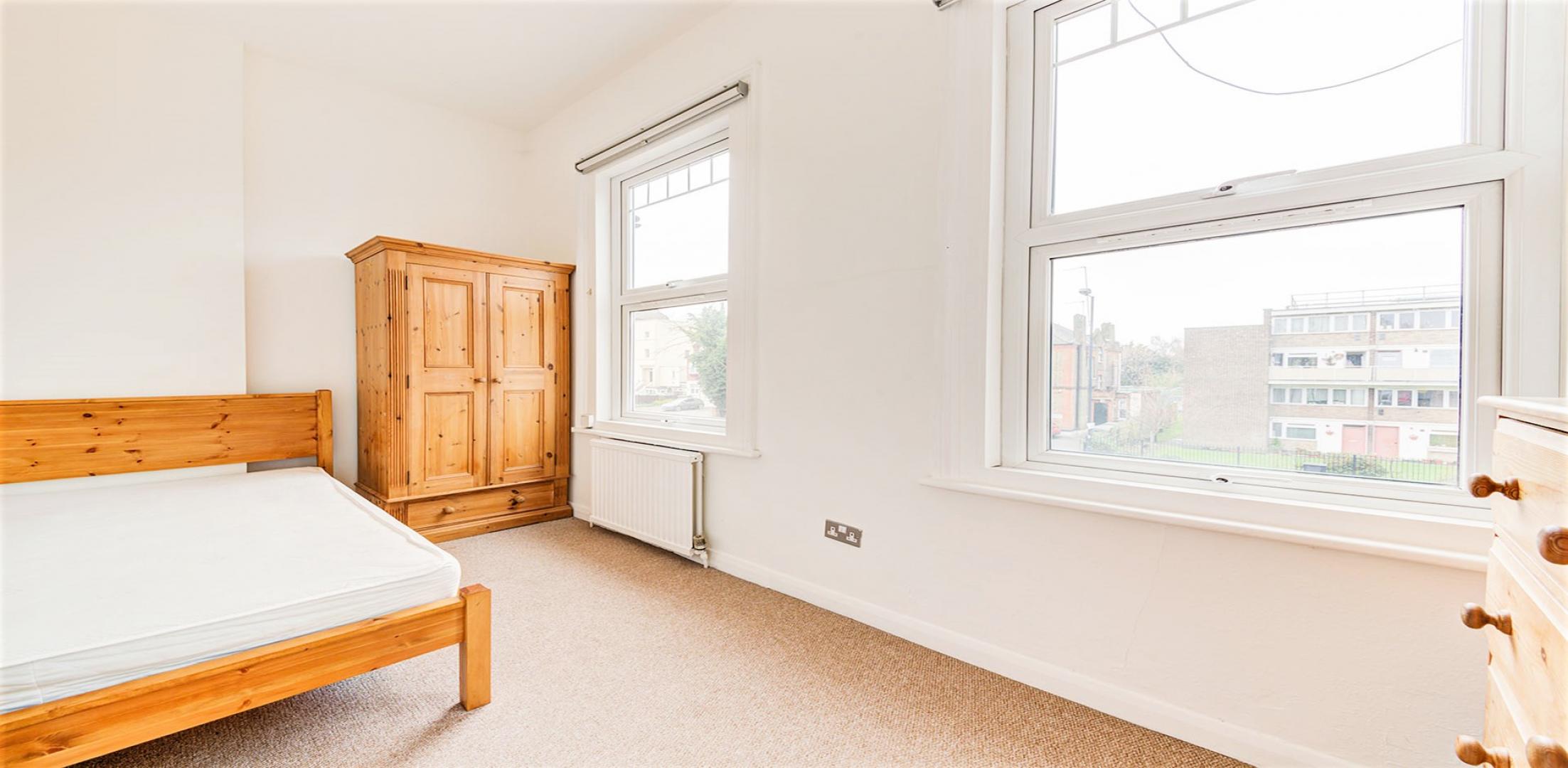 			NO TENANTS ADMINISTRATION FEES , 2 Bedroom, 1 bath, 1 reception Flat			 Shoot Up Hill, KILBURN